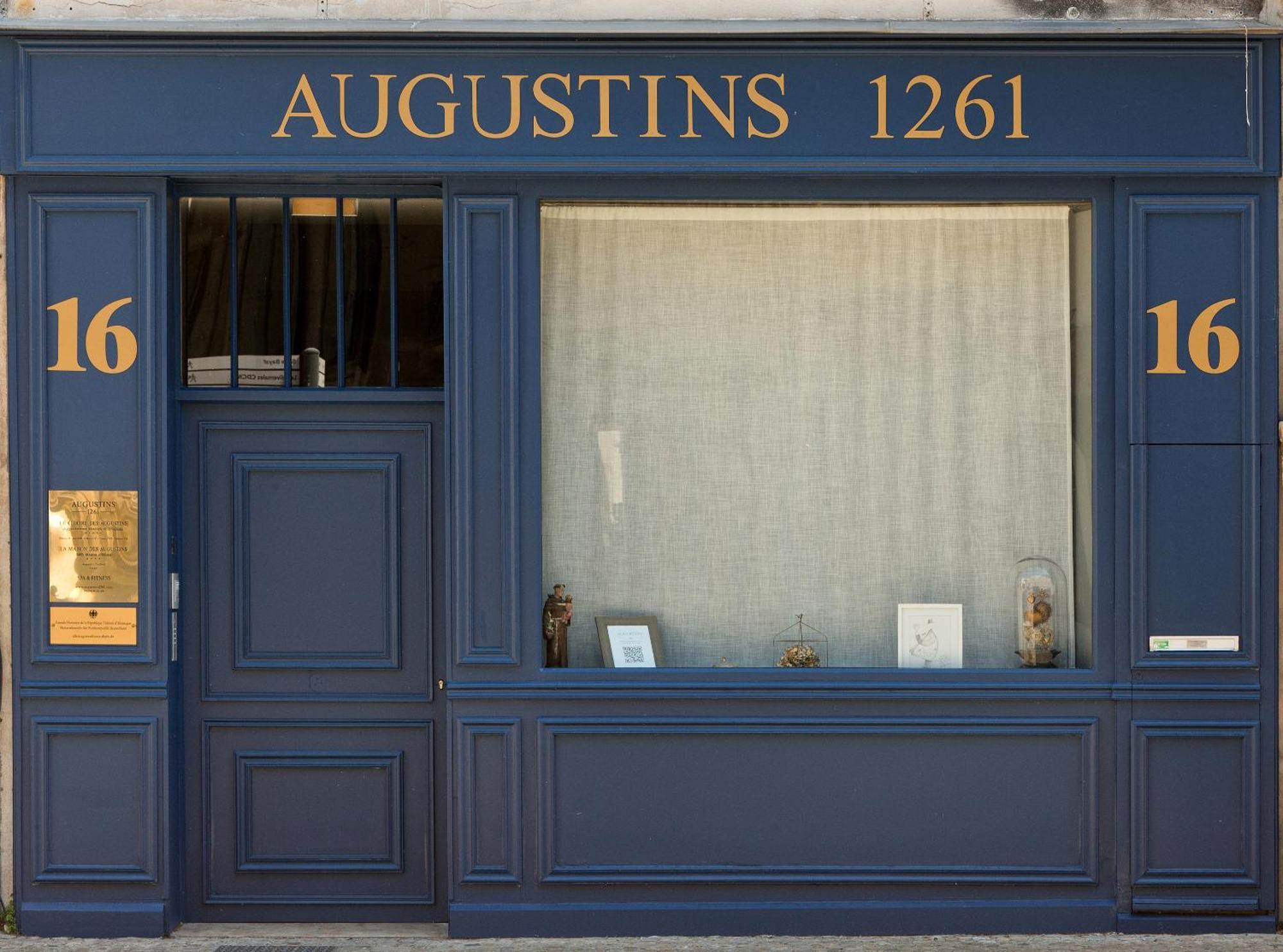 La Maison Des Augustins 4 Stars Spa Et Fitness Avinhão Exterior foto